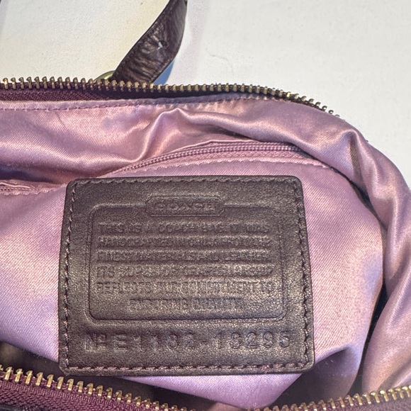 Coach Women's Shoulder Bag in Rich Purple with Gold Accents - Picture 13 of 15